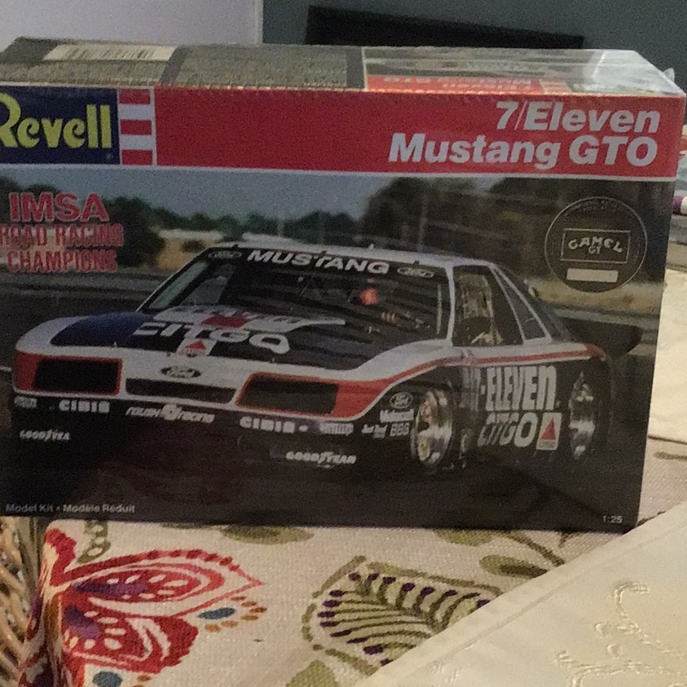 Revel model kit of 7/11 mustang GTOcar 1/25 scale